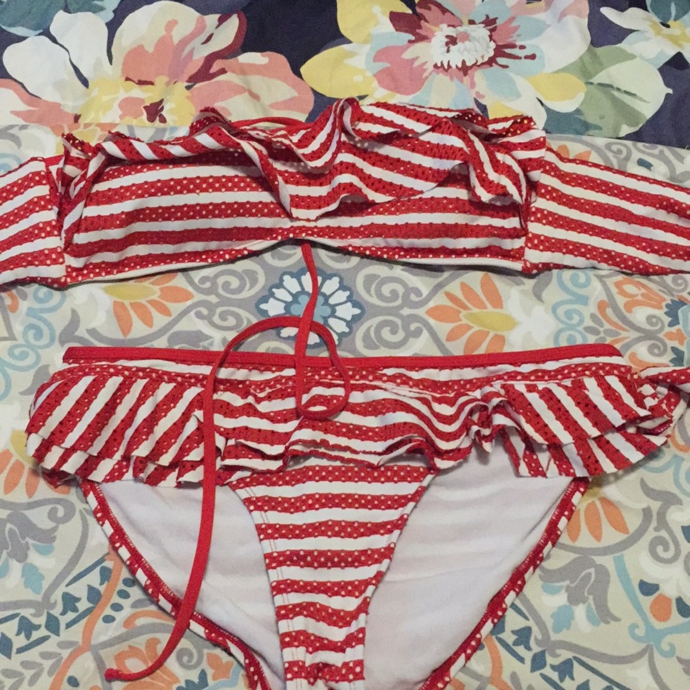 Kenneth Cole reaction bikini